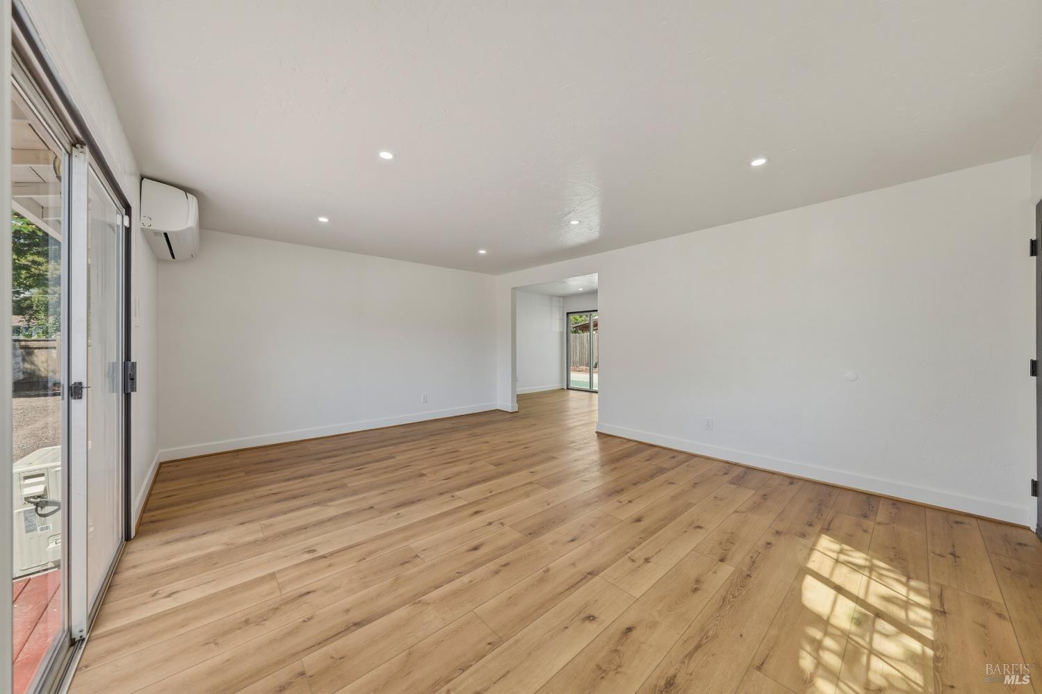 498 Mill Street Willits CA 95490