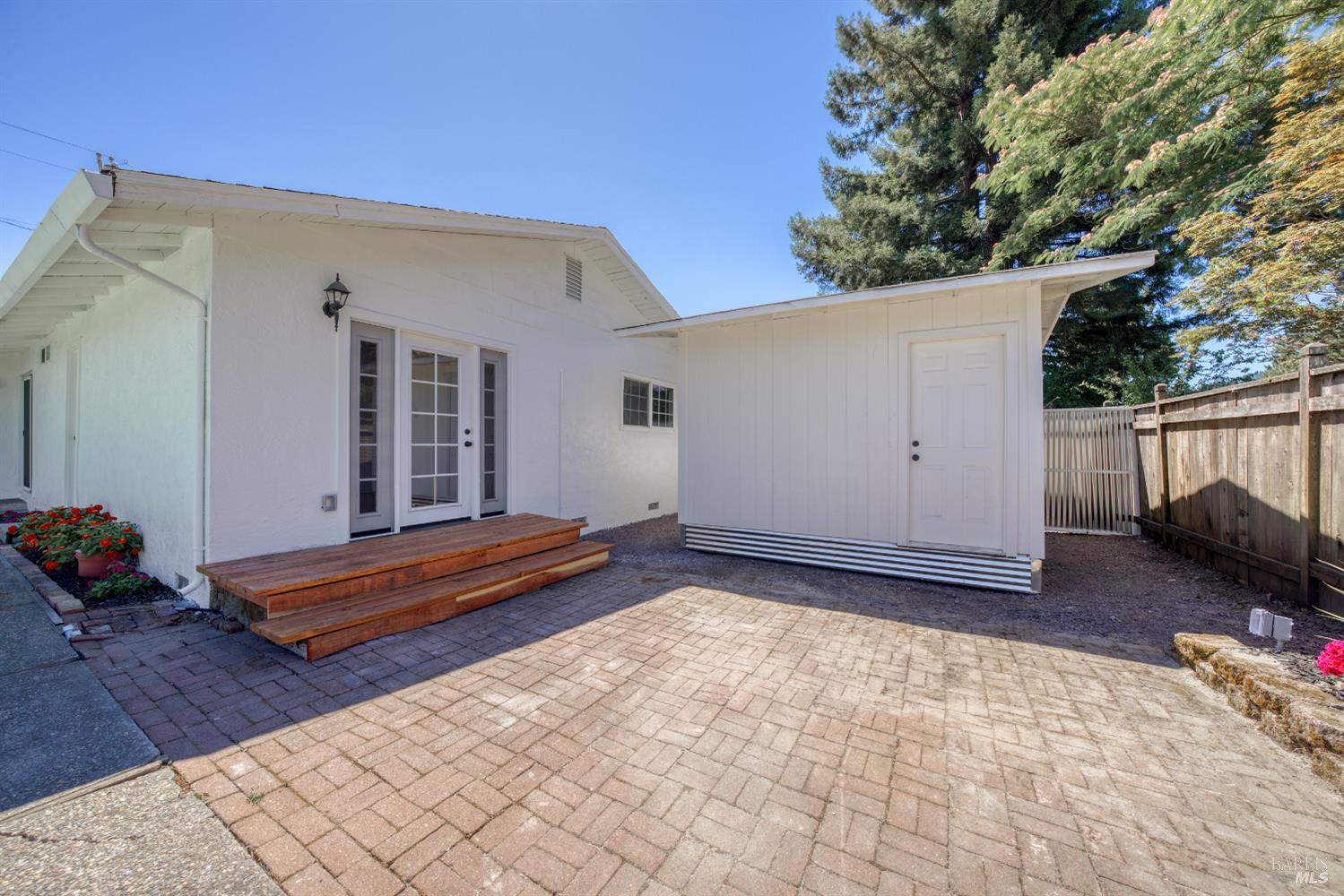 498 Mill Street Willits CA 95490