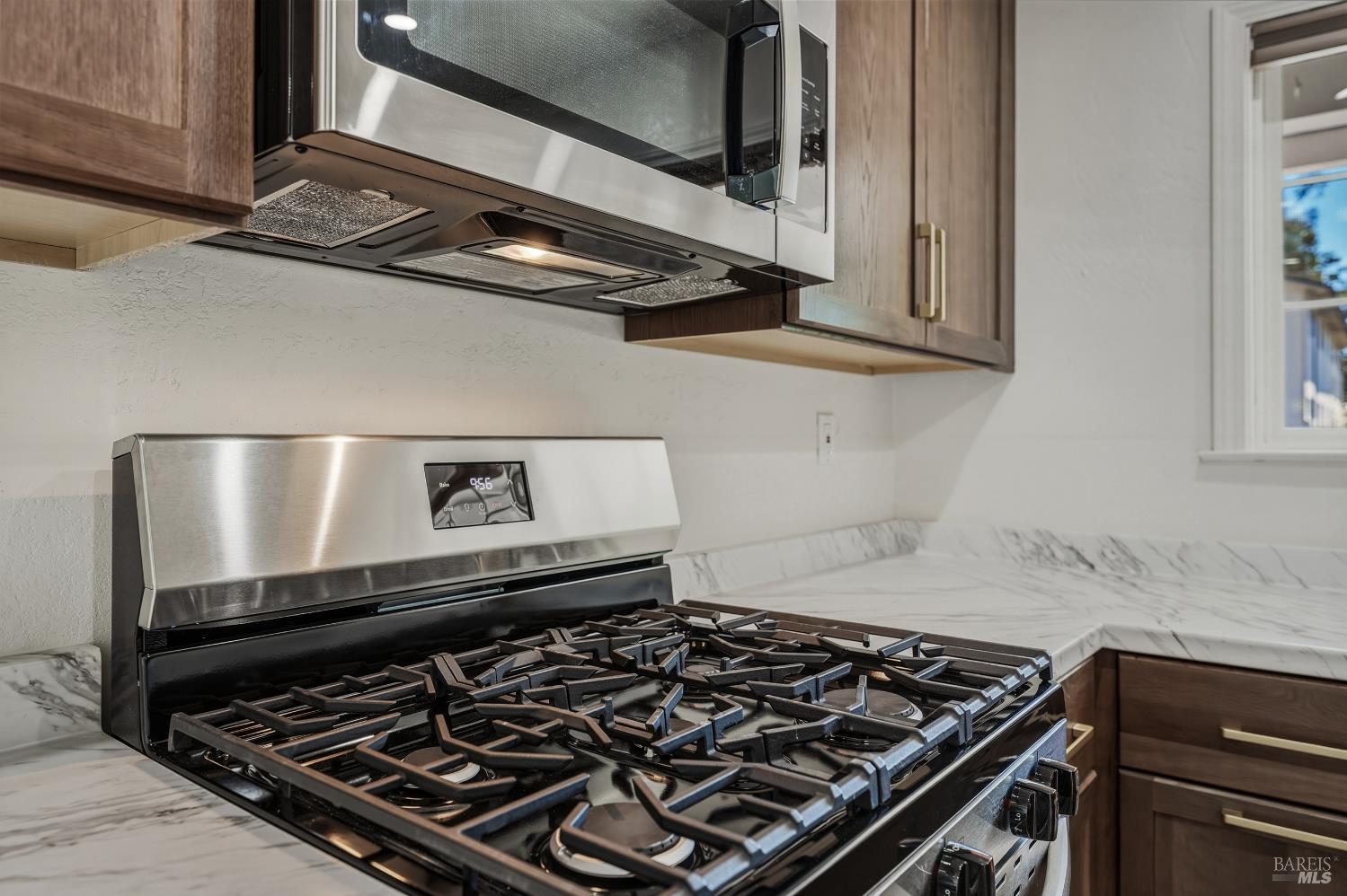 498 Mill Street Willits CA 95490