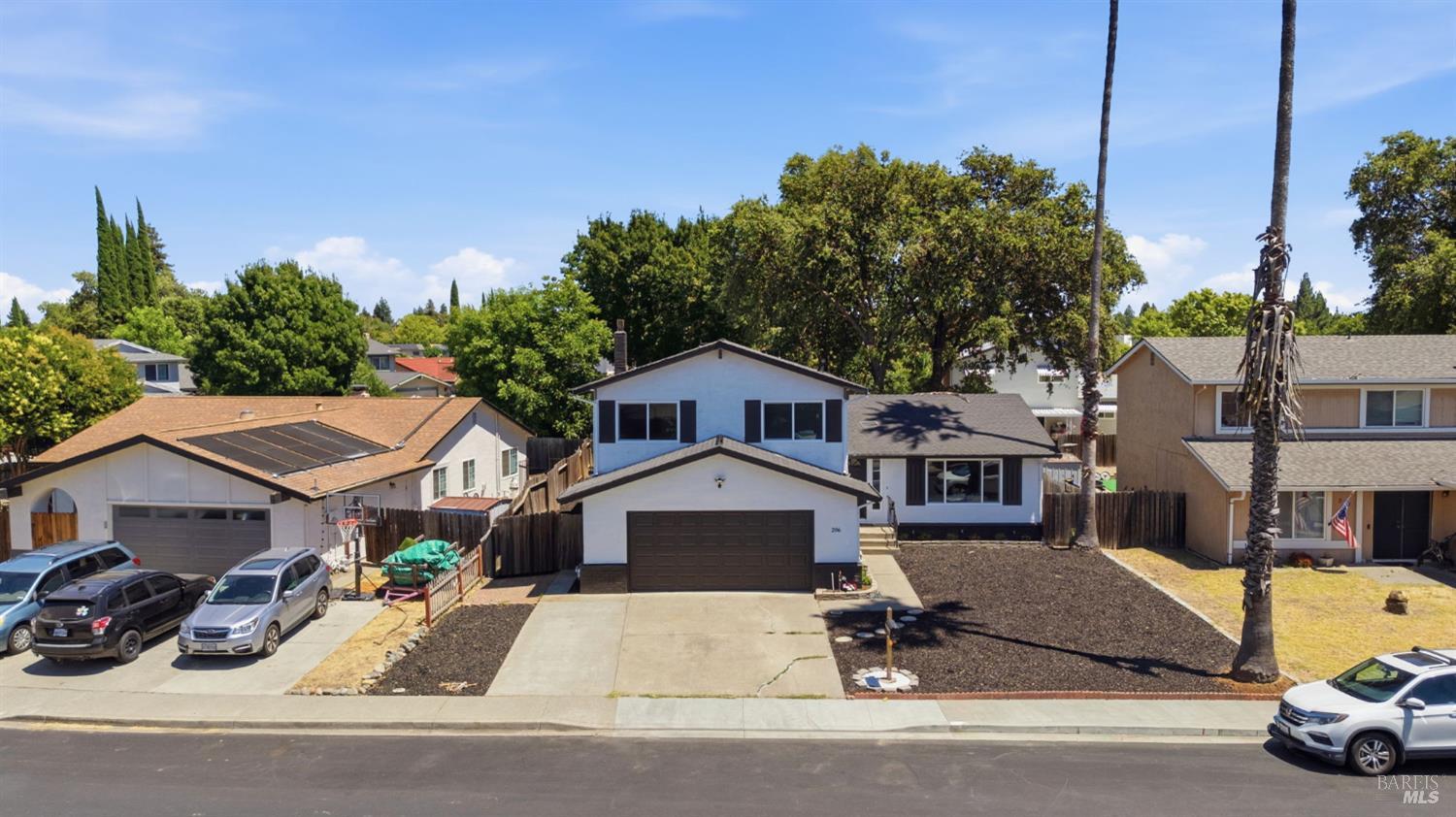 206 Millbrook Way Vacaville CA 95687