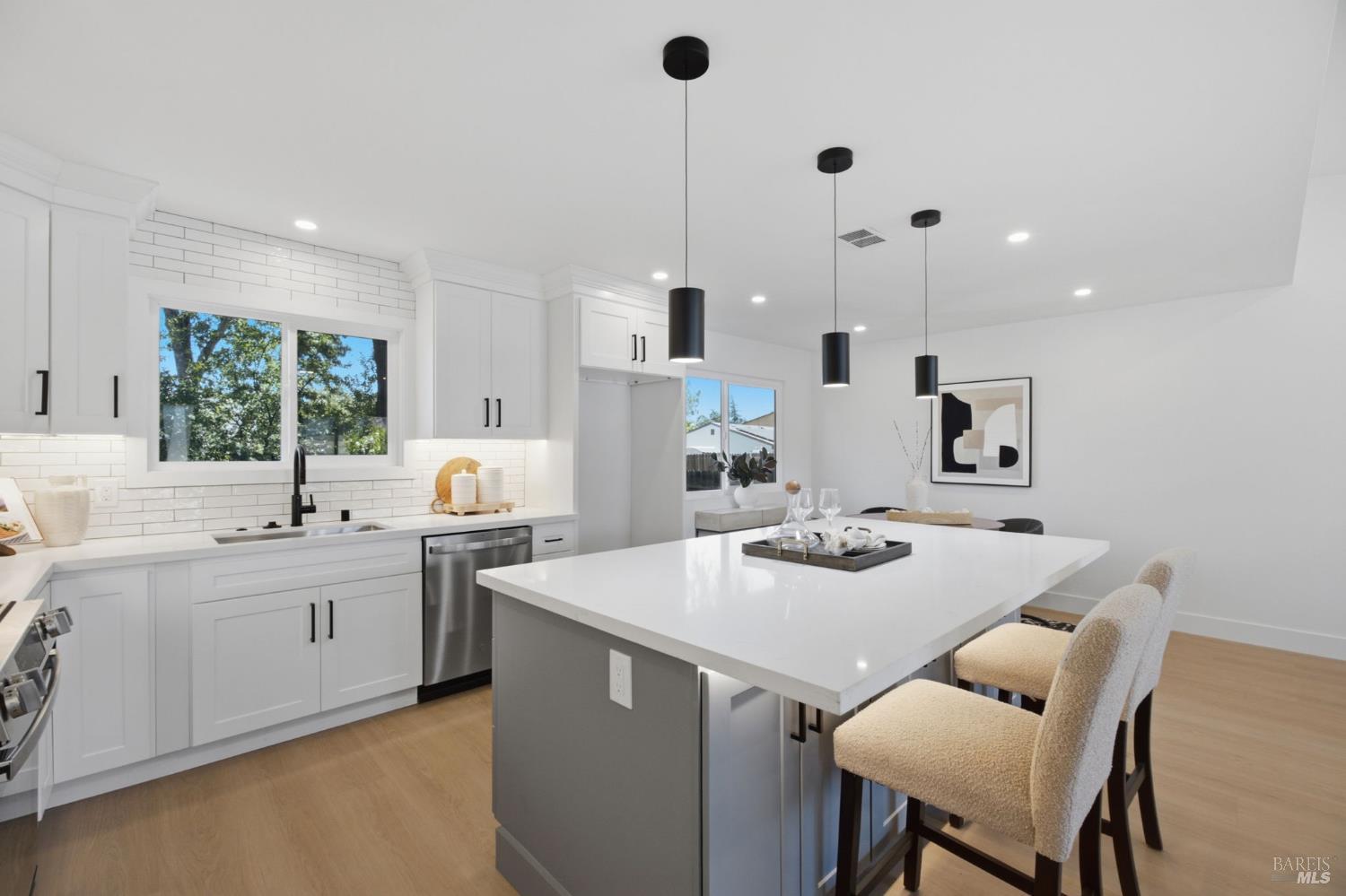 206 Millbrook Way Vacaville CA 95687