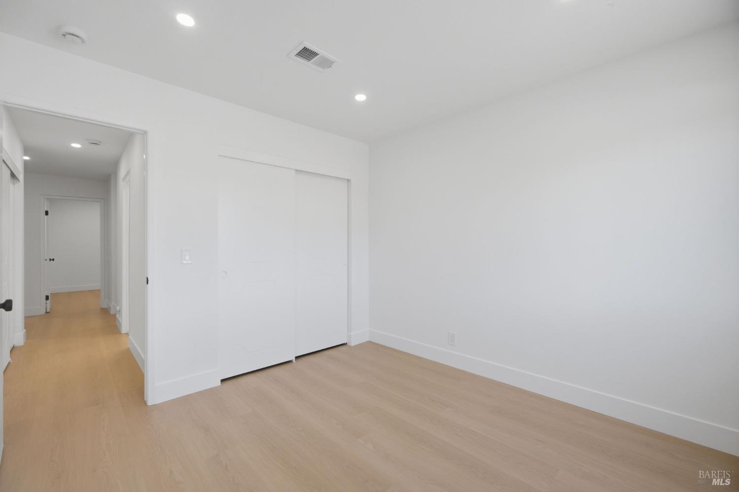 206 Millbrook Way Vacaville CA 95687