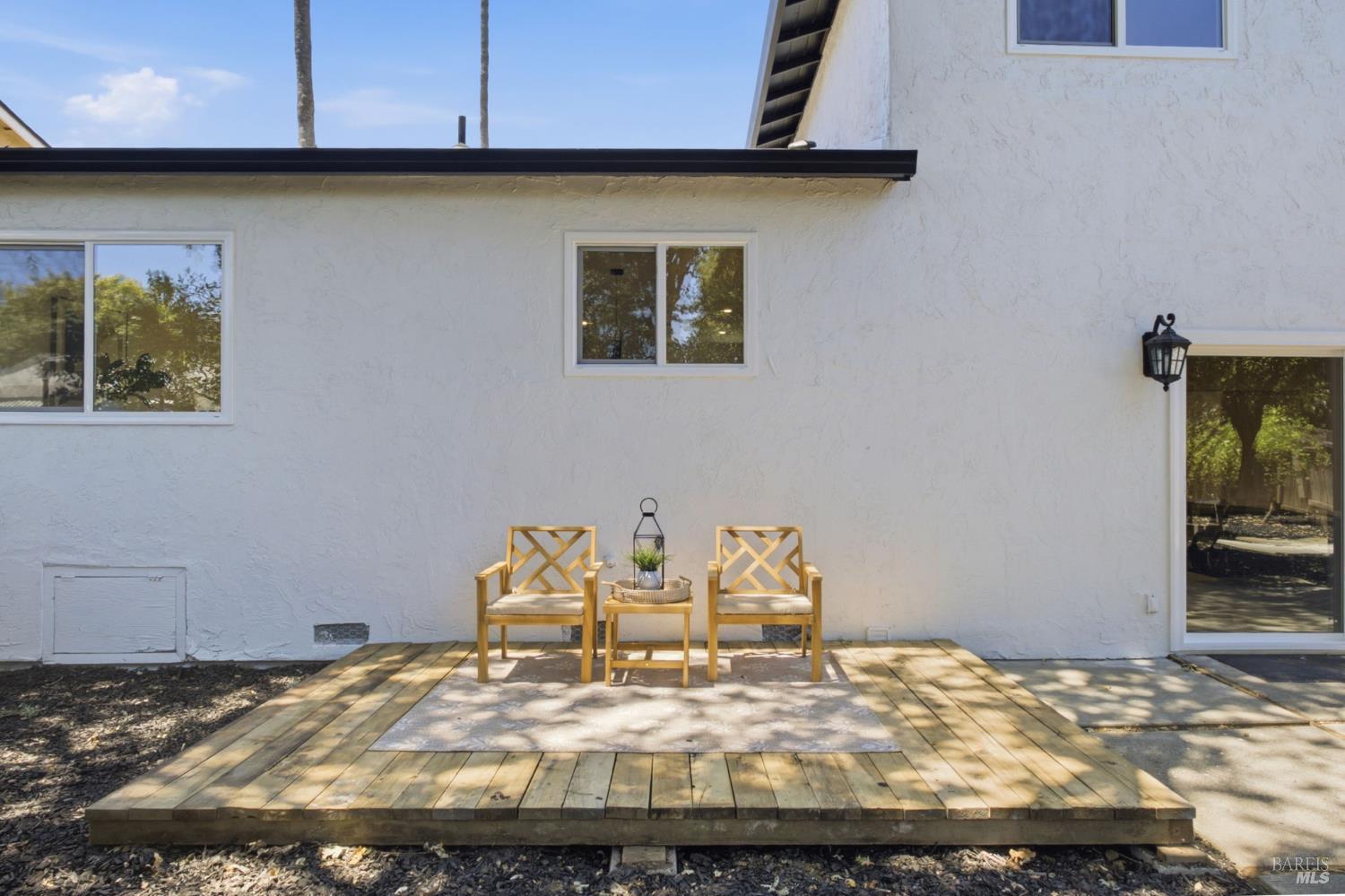 206 Millbrook Way Vacaville CA 95687