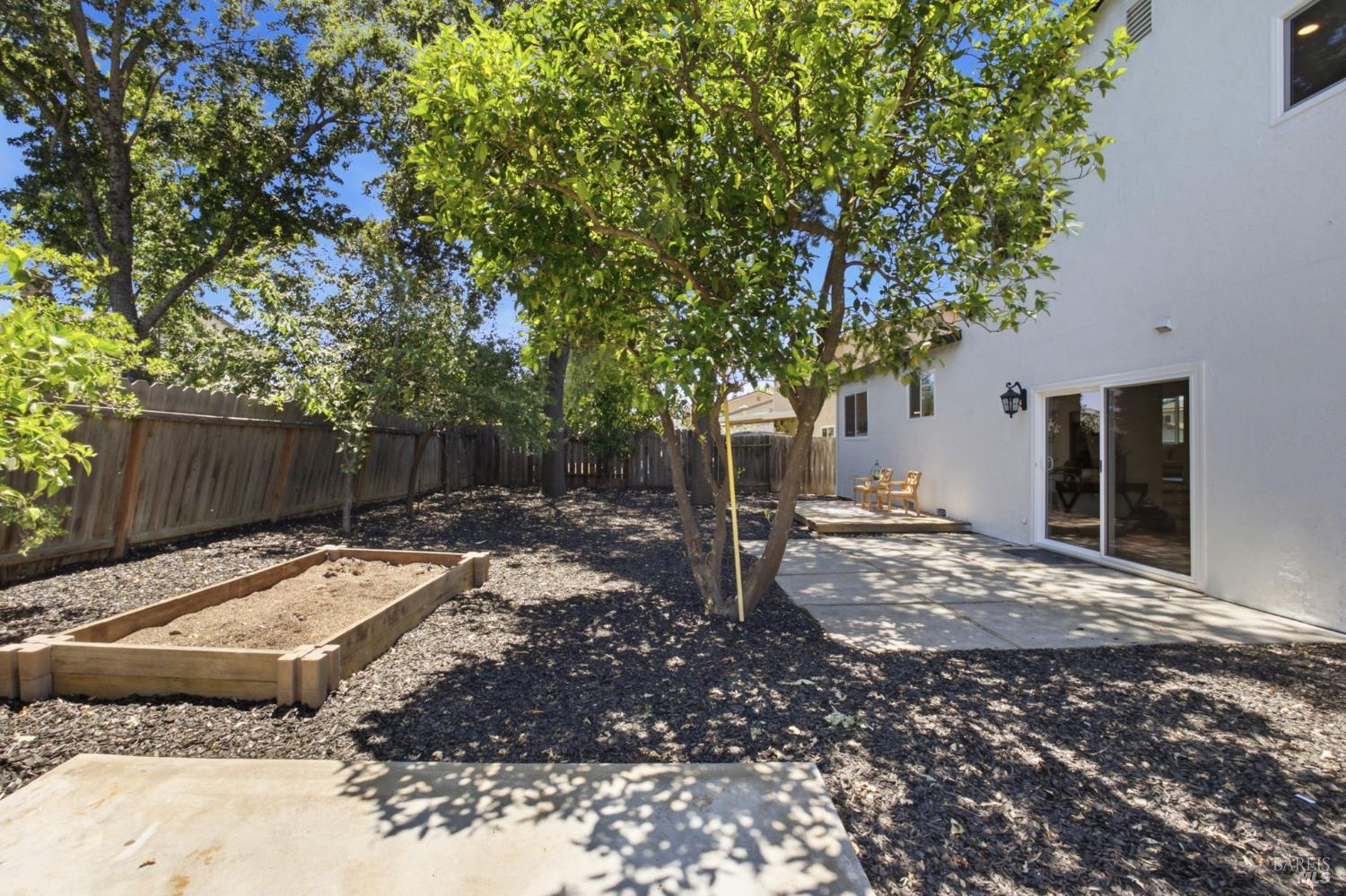 206 Millbrook Way Vacaville CA 95687