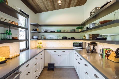 4125 Wallace Road Santa Rosa CA 95404