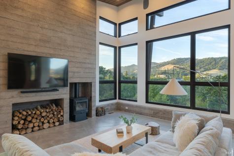 4125 Wallace Road Santa Rosa CA 95404