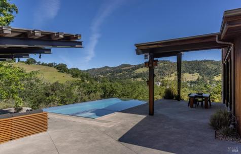4125 Wallace Road Santa Rosa CA 95404