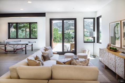 4125 Wallace Road Santa Rosa CA 95404
