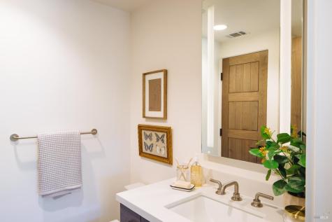 4125 Wallace Road Santa Rosa CA 95404