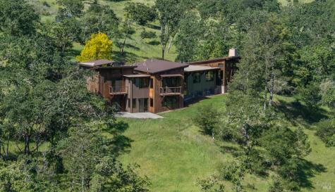4125 Wallace Road Santa Rosa CA 95404