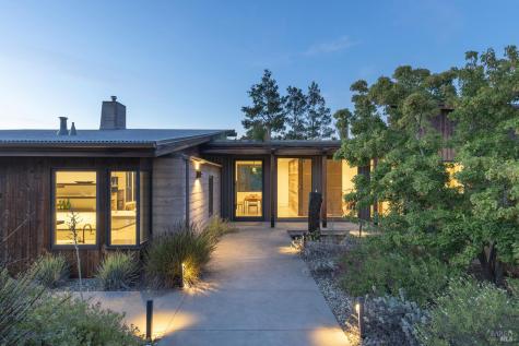 4125 Wallace Road Santa Rosa CA 95404