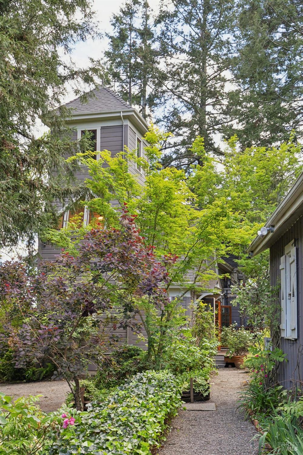 801 Dry Creek Road Healdsburg CA 95448