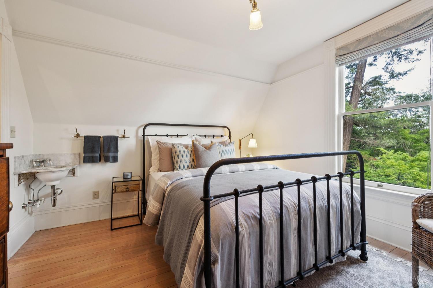 801 Dry Creek Road Healdsburg CA 95448