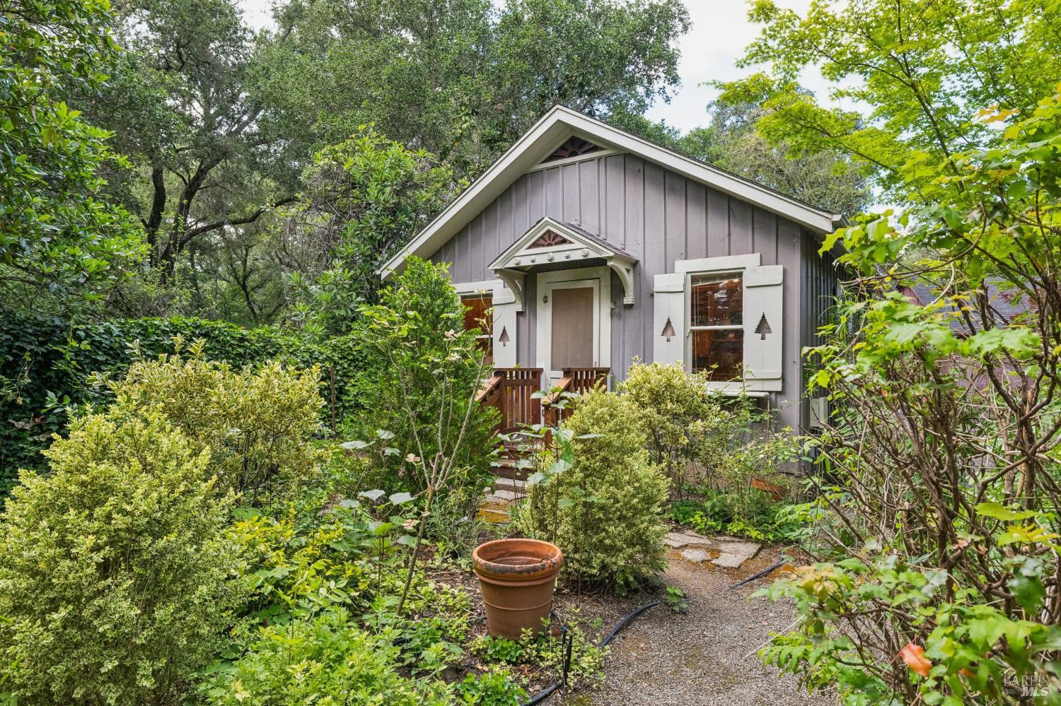 801 Dry Creek Road Healdsburg CA 95448
