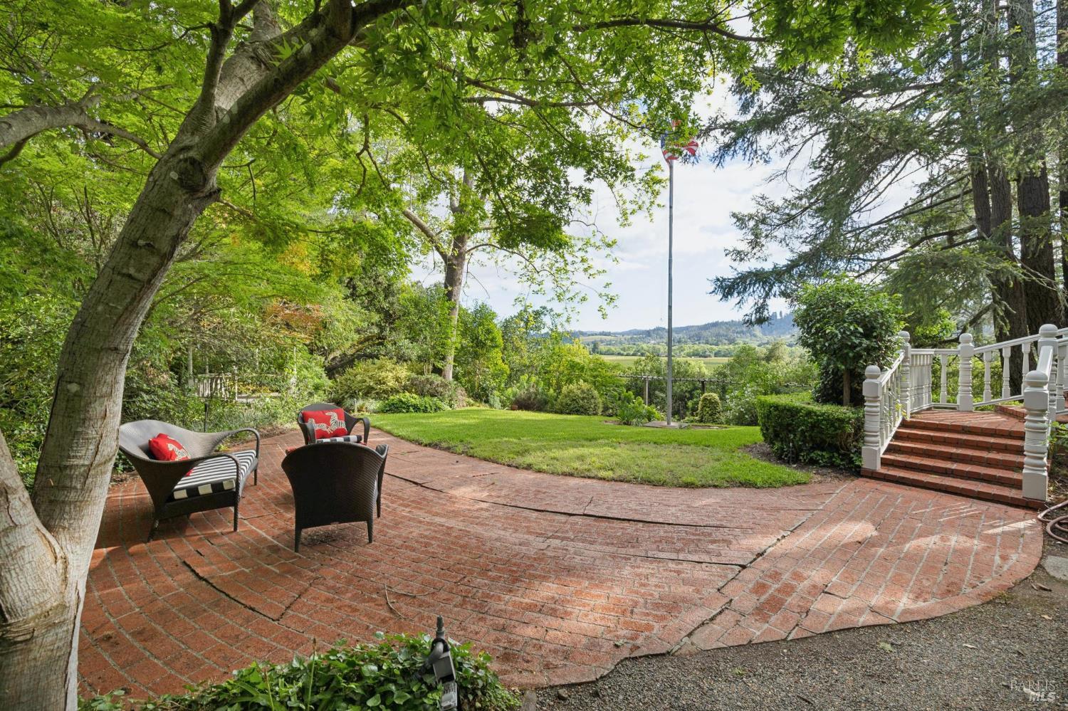 801 Dry Creek Road Healdsburg CA 95448