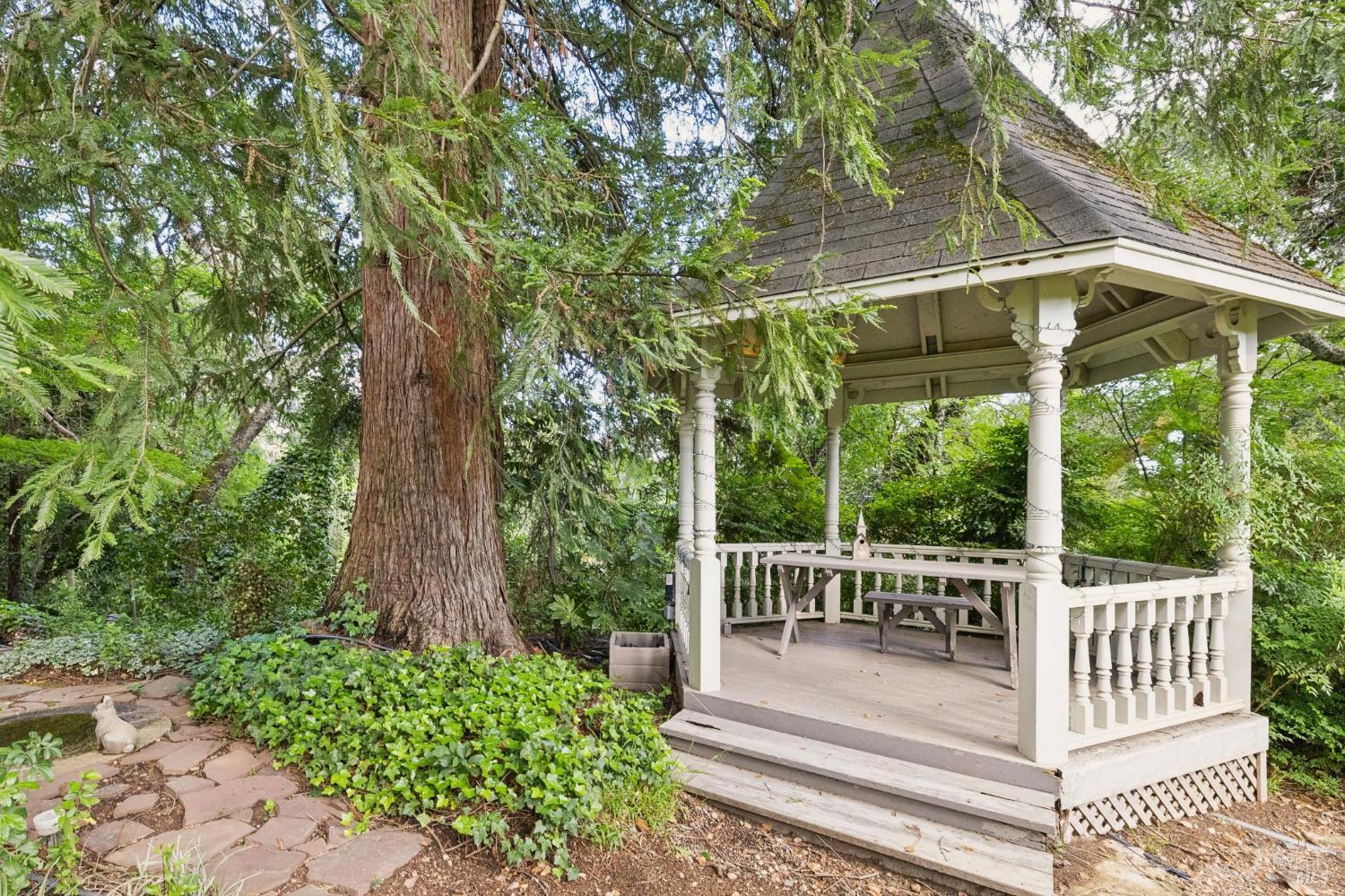 801 Dry Creek Road Healdsburg CA 95448