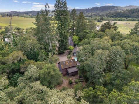 801 Dry Creek Road Healdsburg CA 95448