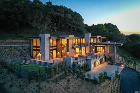 3 Trestle Glen Circle Tiburon CA 94920
