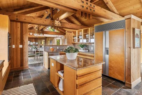 1100 Bayhills Drive San Rafael CA 94903