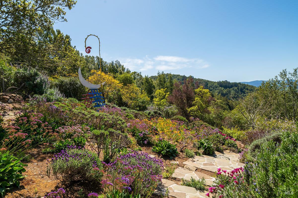 1100 Bayhills Drive San Rafael CA 94903