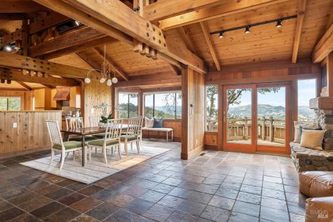 1100 Bayhills Drive San Rafael CA 94903