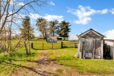 4091 Lakeville Highway Petaluma CA 94954