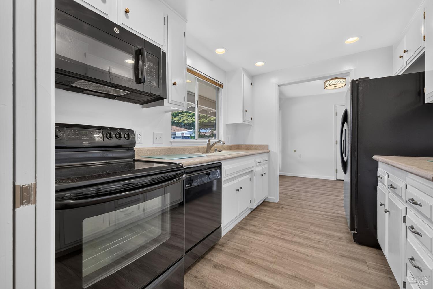 2 Valley Green Street Santa Rosa CA 95409