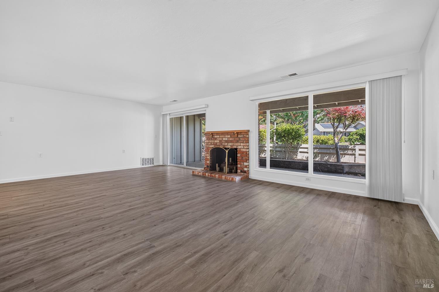 2 Valley Green Street Santa Rosa CA 95409