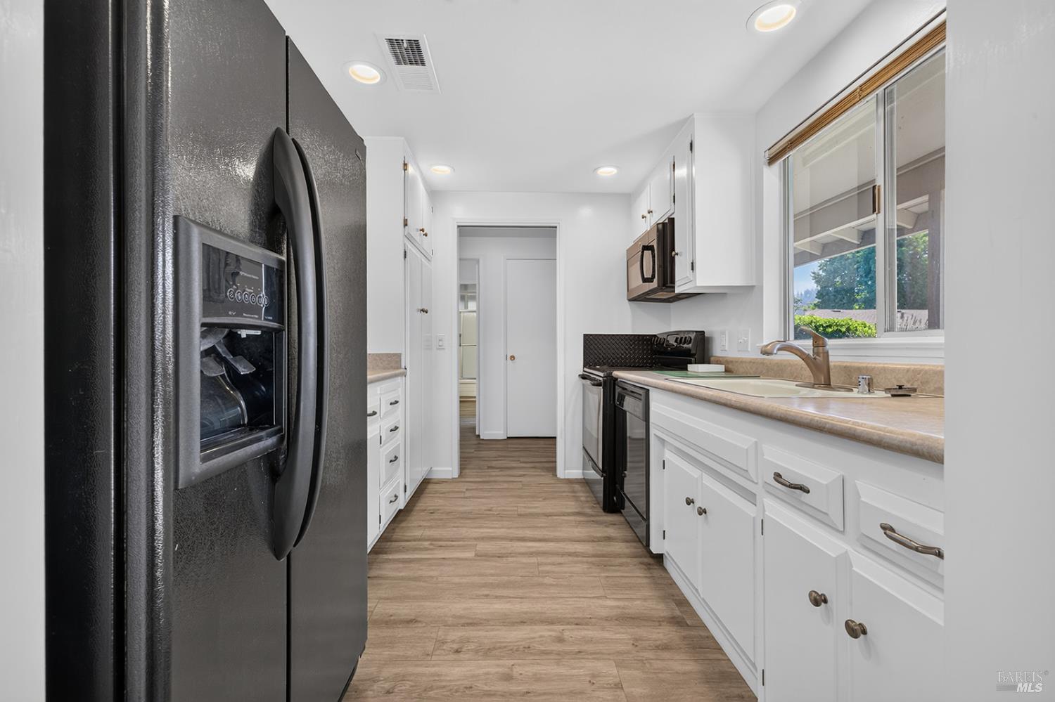 2 Valley Green Street Santa Rosa CA 95409