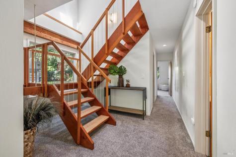 215 Bungalow Avenue San Rafael CA 94901