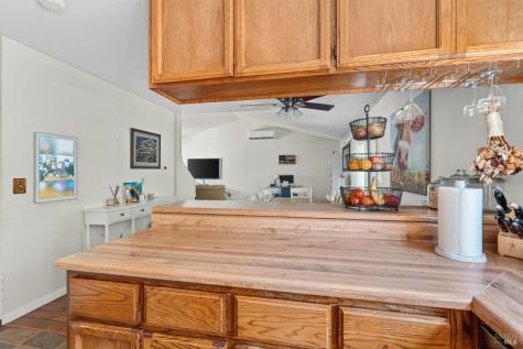 849 Falcon Way Healdsburg CA 95448