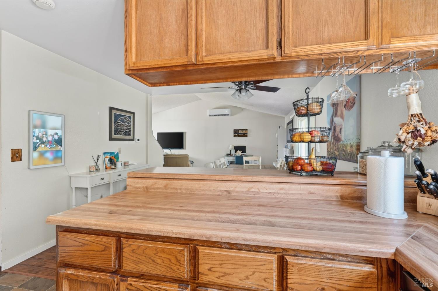 849 Falcon Way Healdsburg CA 95448