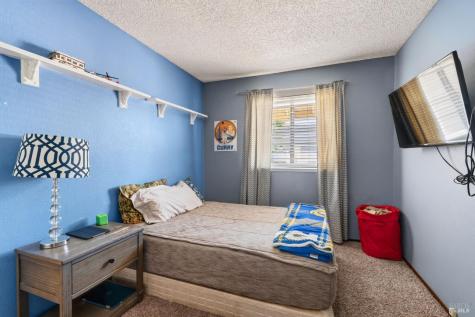 849 Falcon Way Healdsburg CA 95448