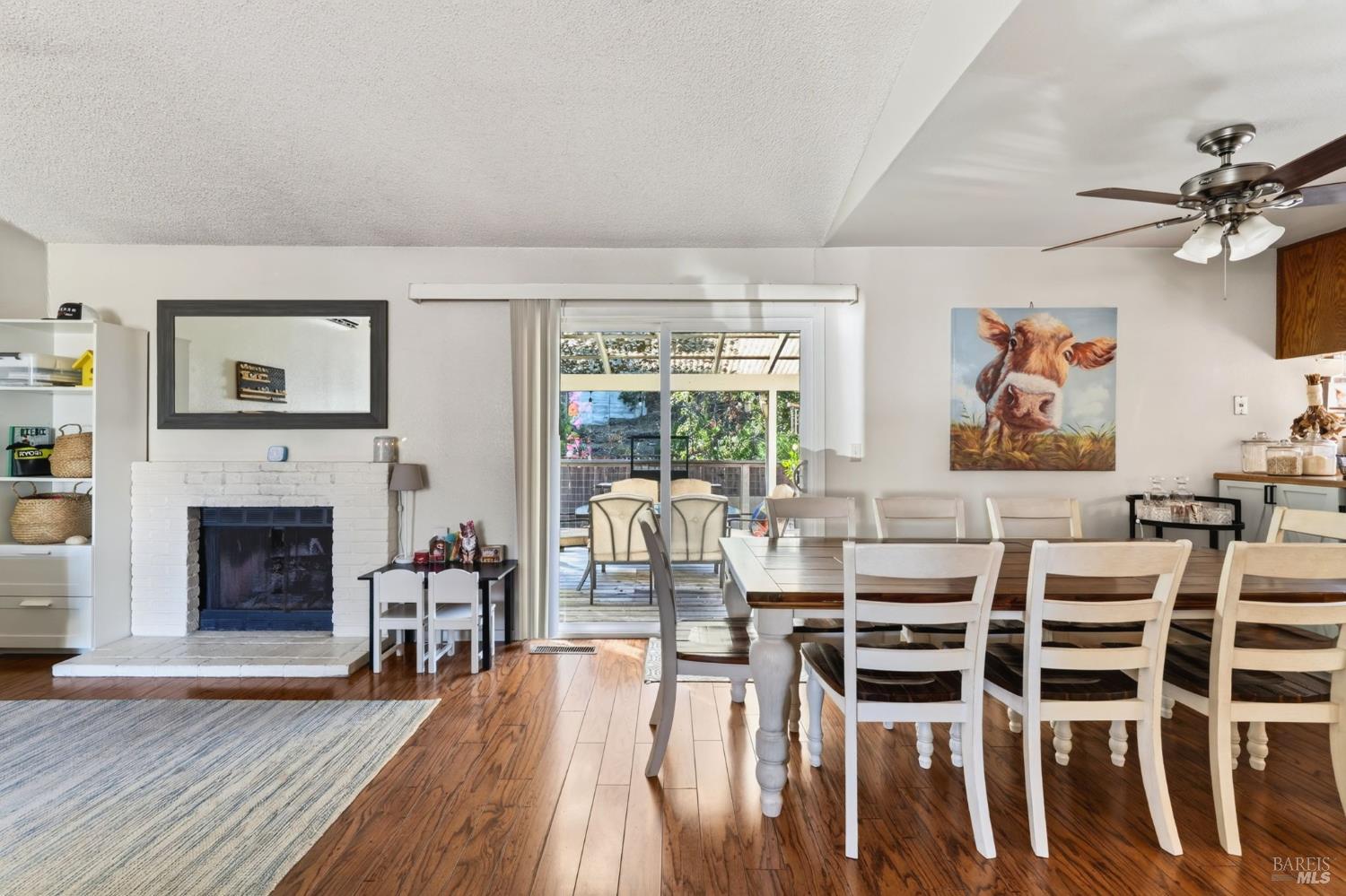 849 Falcon Way Healdsburg CA 95448