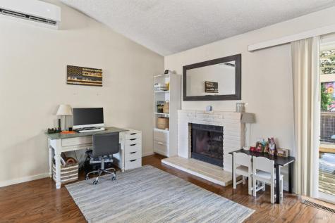 849 Falcon Way Healdsburg CA 95448