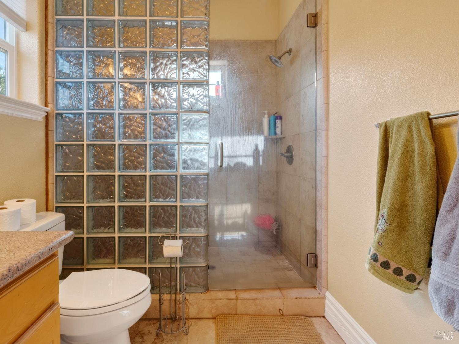 605 Redwood Avenue Ukiah CA 95482