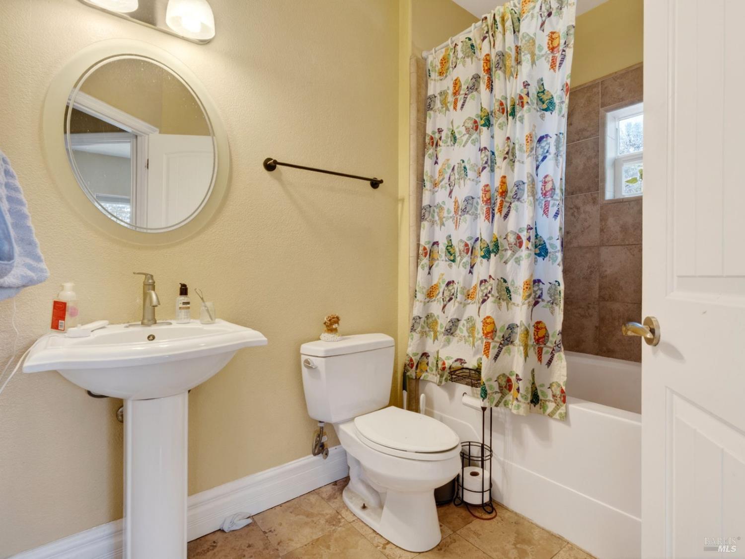 605 Redwood Avenue Ukiah CA 95482