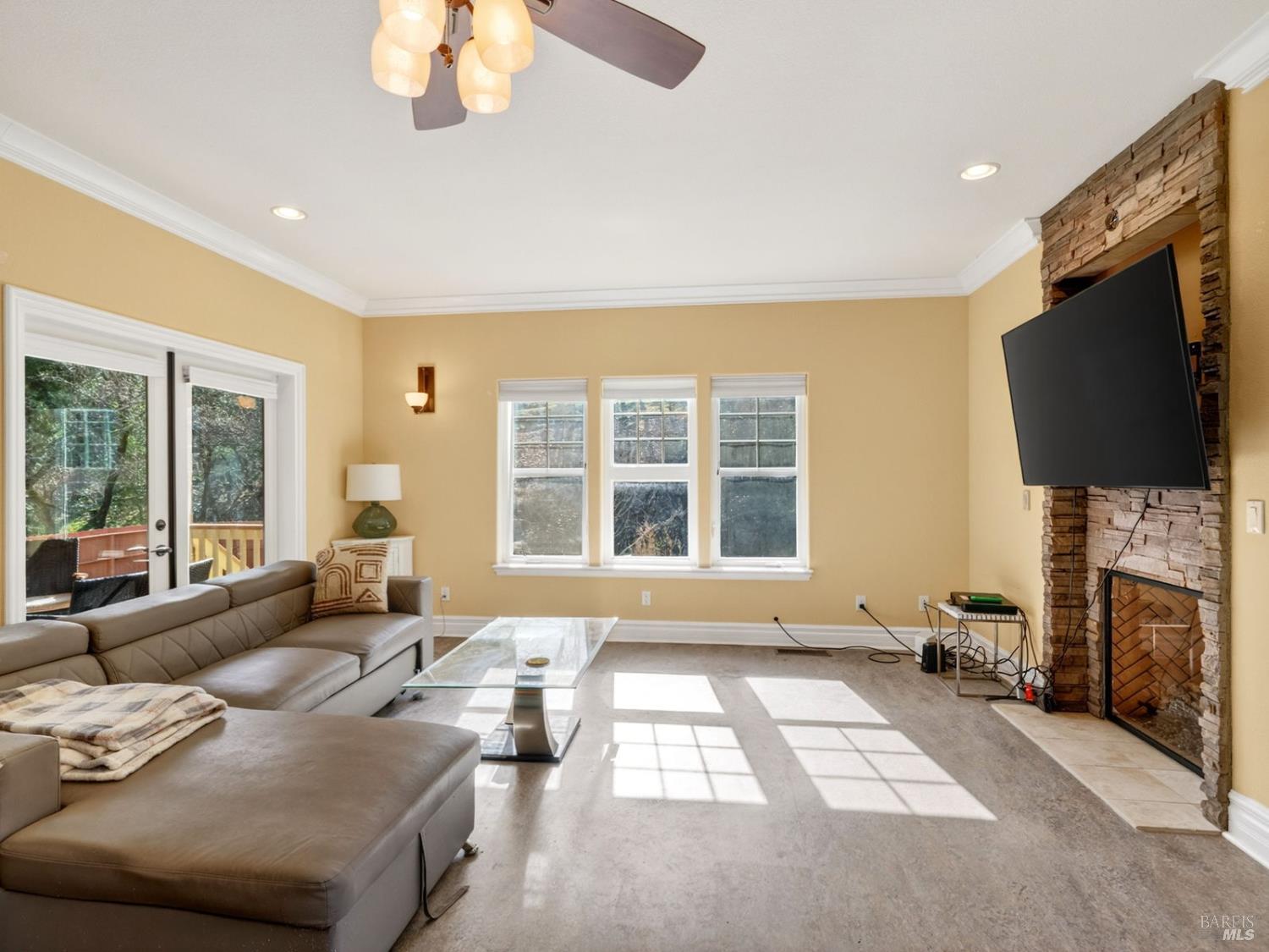 605 Redwood Avenue Ukiah CA 95482