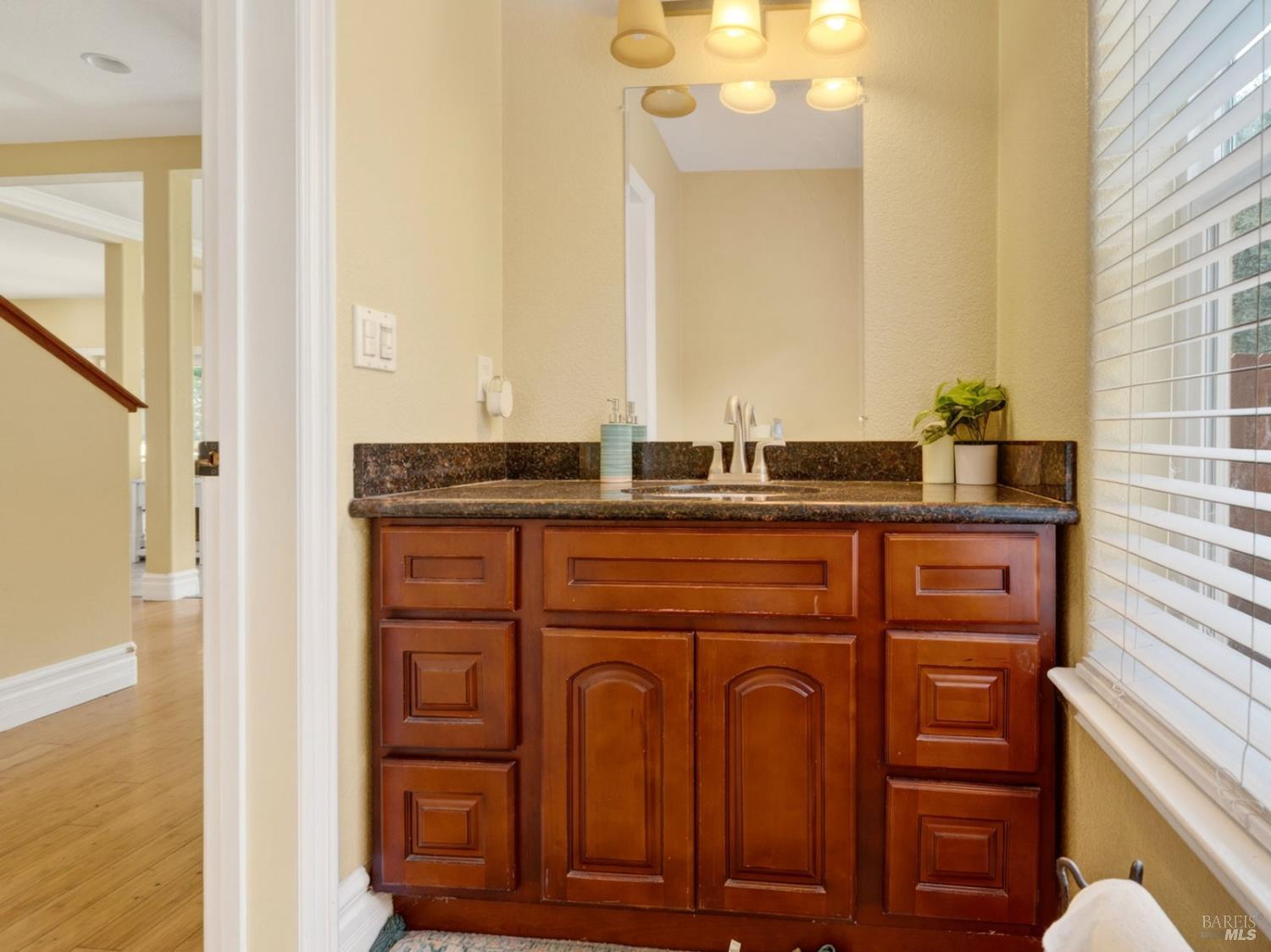 605 Redwood Avenue Ukiah CA 95482