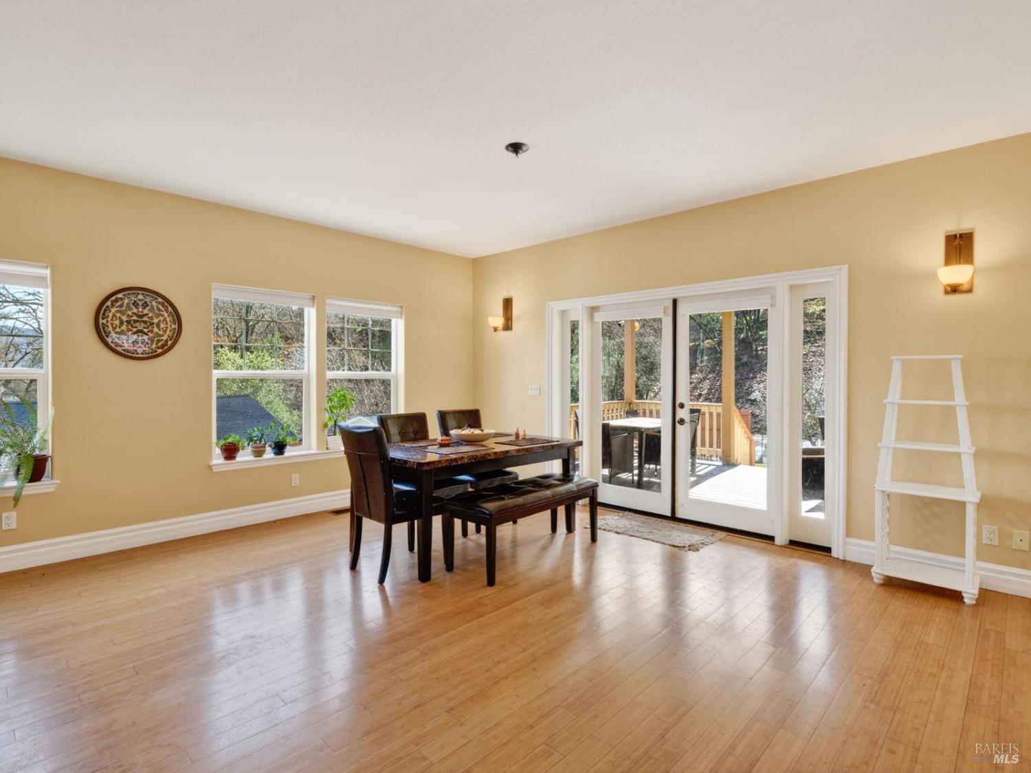 605 Redwood Avenue Ukiah CA 95482