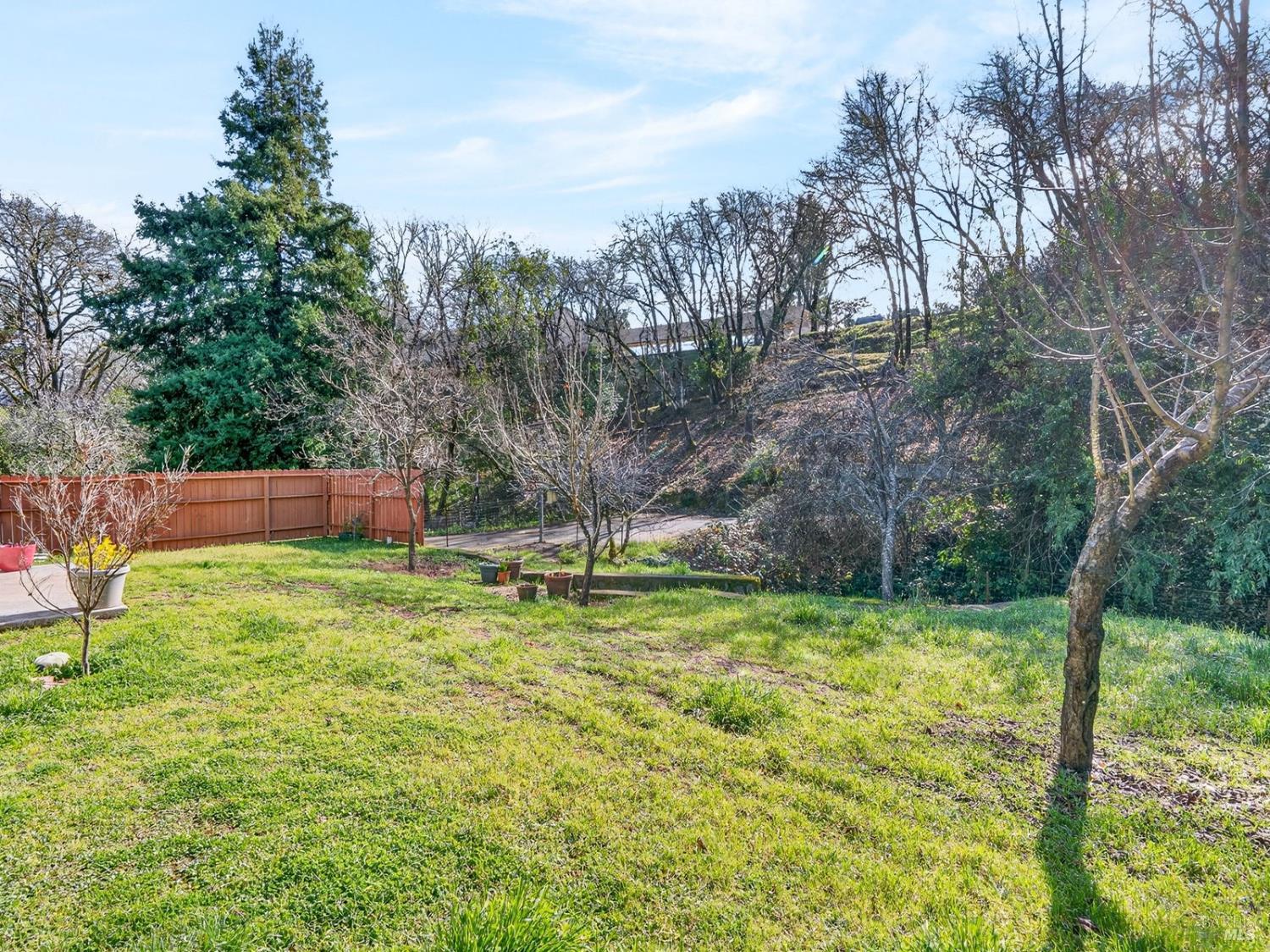 605 Redwood Avenue Ukiah CA 95482