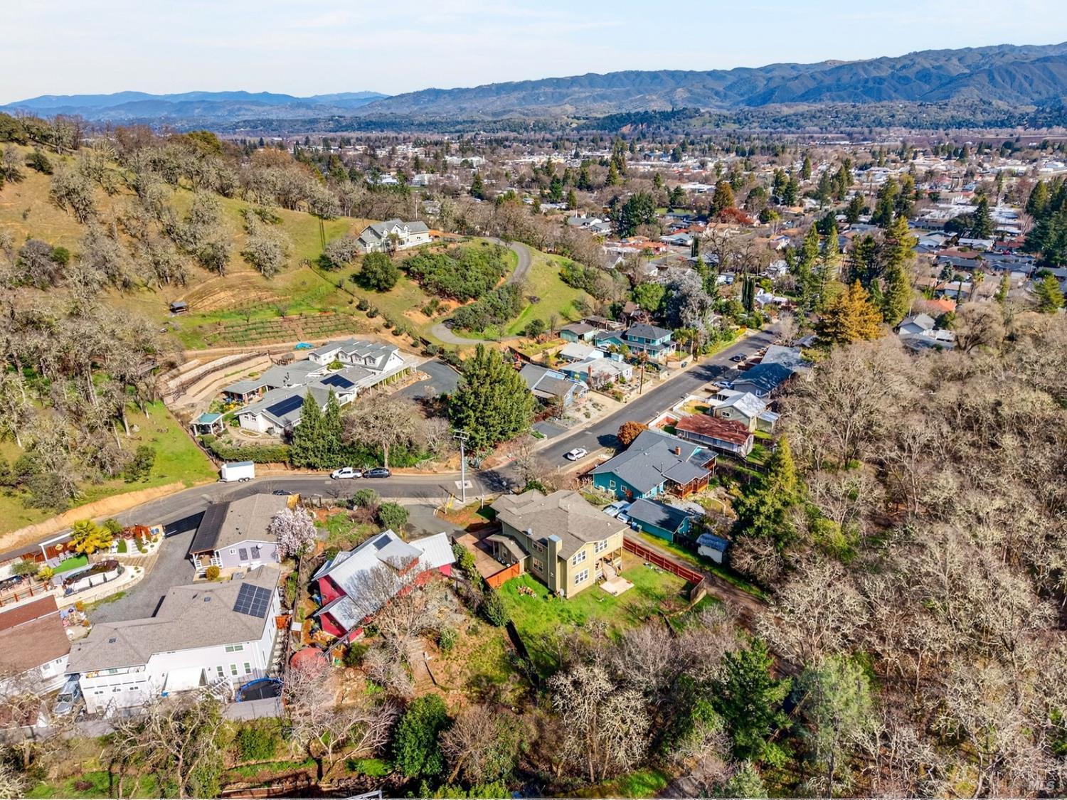 605 Redwood Avenue Ukiah CA 95482