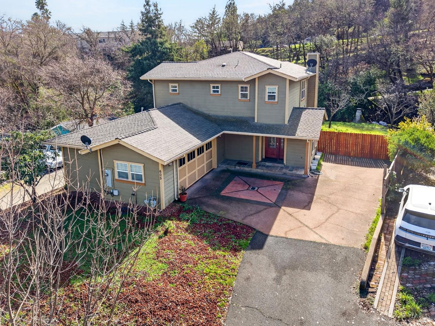 605 Redwood Avenue Ukiah CA 95482