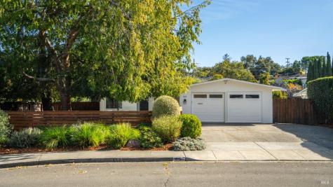 415 Sunset Parkway Novato CA 94947