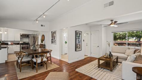 415 Sunset Parkway Novato CA 94947