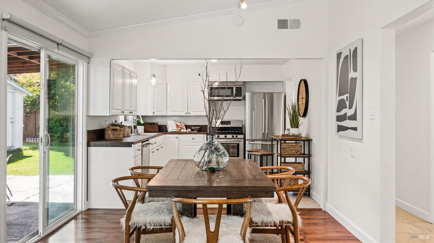 415 Sunset Parkway Novato CA 94947