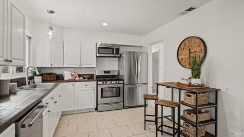 415 Sunset Parkway Novato CA 94947