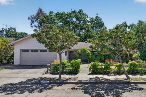 6132 Bridgewood Drive Santa Rosa CA 95409