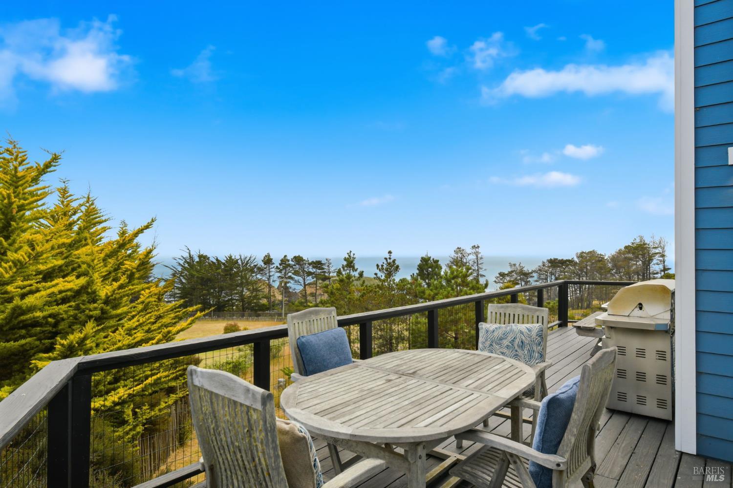 46801 Iversen Drive Gualala CA 95445