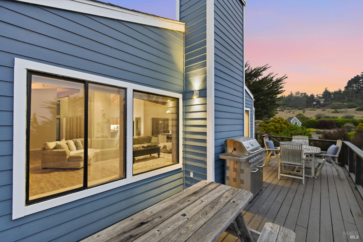 46801 Iversen Drive Gualala CA 95445